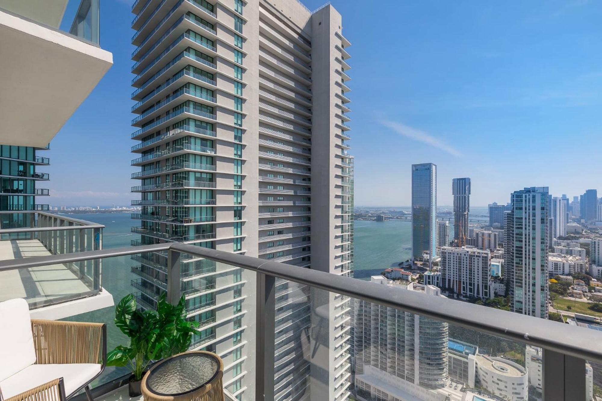 Unique High-Rise Condo In Miami Exteriör bild